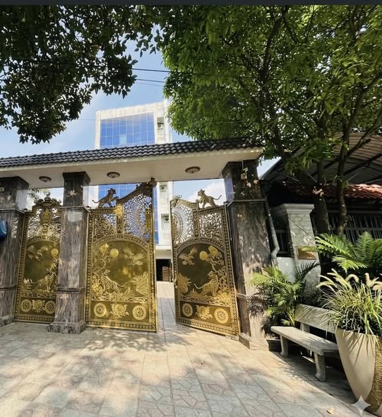 HÀNG HIẾM THỦ DẦU MỘT – TÒA NHÀ ĐA NĂNG PHÙ HỢP LÀM TÒA NHÀ VĂN PHÒNG, SHOWROOM, THẨM MỸ VIỆN . GIÁ MỀM NHẤT KHU VỰC