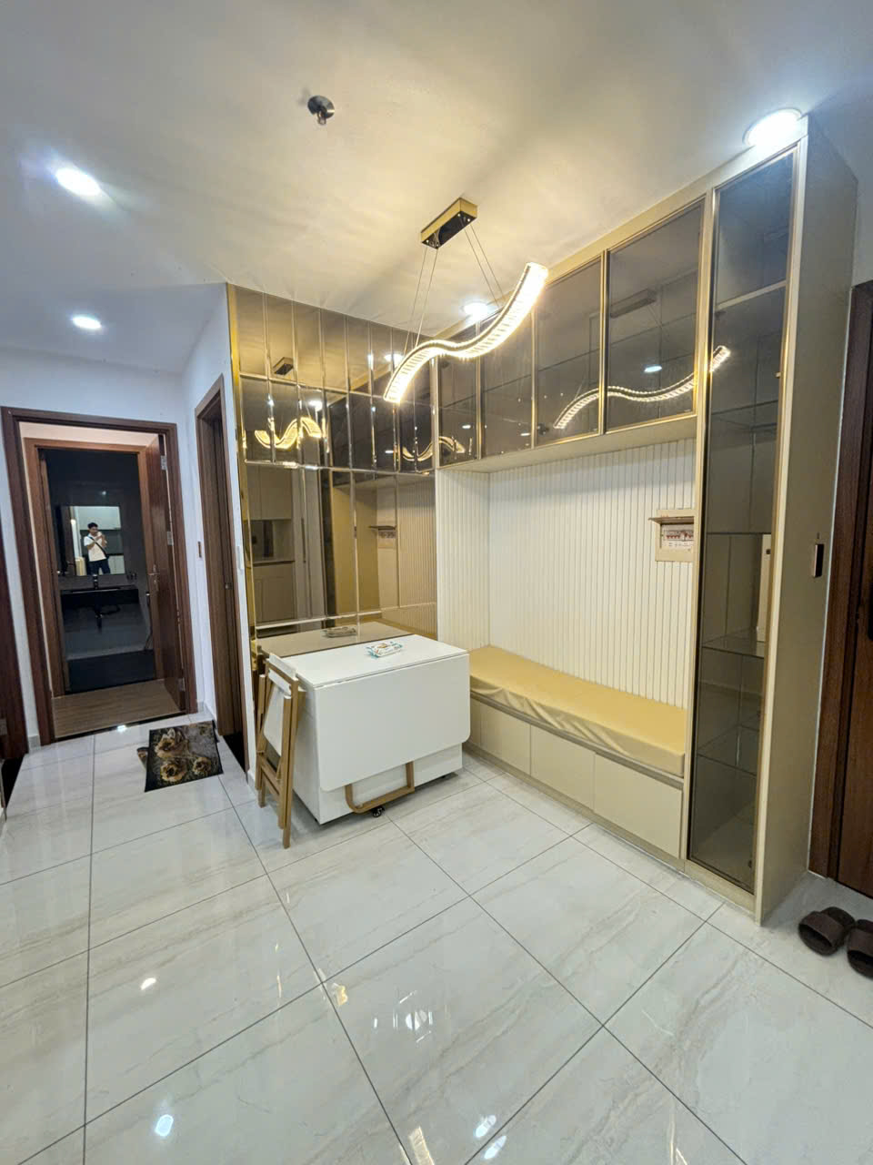 Cho thuê căn hộ 𝐇𝐀𝐏𝐏𝐘 𝐎𝐍𝐄 𝐂𝐄𝐍𝐓𝐑𝐀𝐋 2 𝐏𝐡𝐨̀𝐧𝐠 𝐍𝐠𝐮̉  KDC Phú Hoà, Thủ Dầu Một FULL nội thất