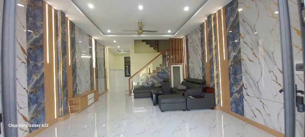 ĐẦU TƯ TẠI  KV BÌNH DƯƠNG – NHÀ ĐẸP GIÁ TỐT ĐỪNG BỎ QUA CĂN NÀY!